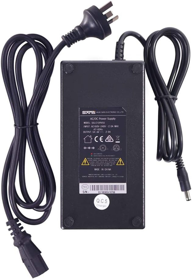 NCM Moscow Plus Electric Mountain Bike: 250W E-MTB, 48V 16Ah, All-Terrain Adventure